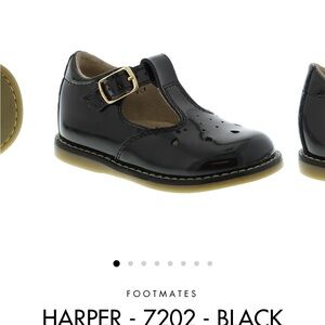 FootMates Girls’ Harper Black Patent Leather Dress Shoes